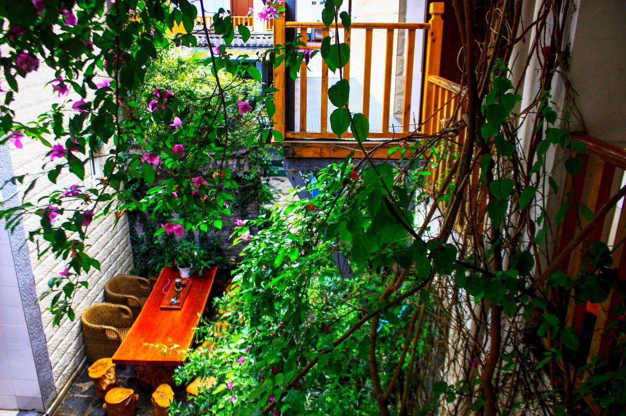 Dali Lao Shay Youth Hostel Exterior photo